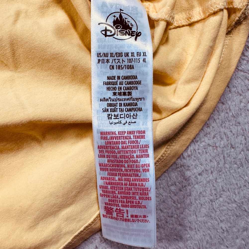 Disney Winnie the Pooh Tank Top Women XL Yellow Piglet Graphic Tee Sleeveless - Picture 4 of 9